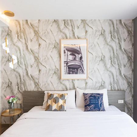 Apartamento Dazzle Sukhumvit 7 By Lefoyer Bangkok Exterior foto